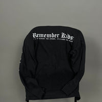 輝く2010年代の自己破壊ロングスリーブ