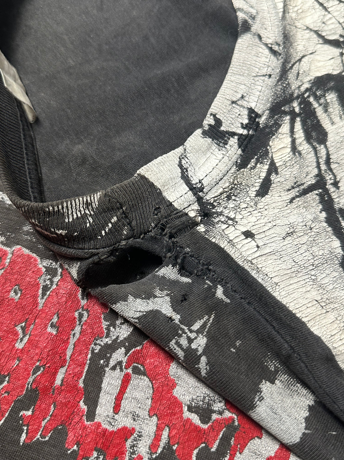 1993年ヴィンテージ カンニバル・コープス オールオーバープリントTシャツ