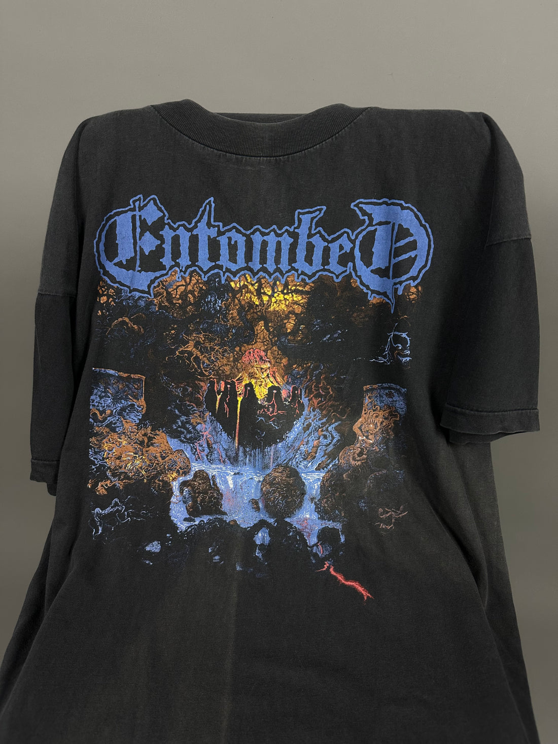 1991年ヴィンテージ「エントゥームド・クランデスティン」Tシャツ