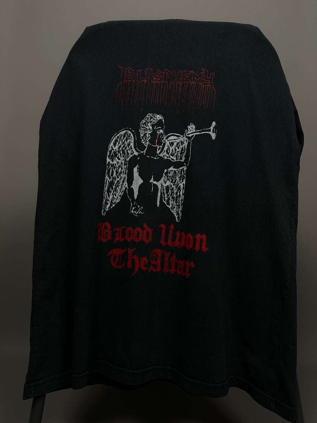 1990年代のヴィンテージ「冒涜の血　祭壇に血を流す」Tシャツ