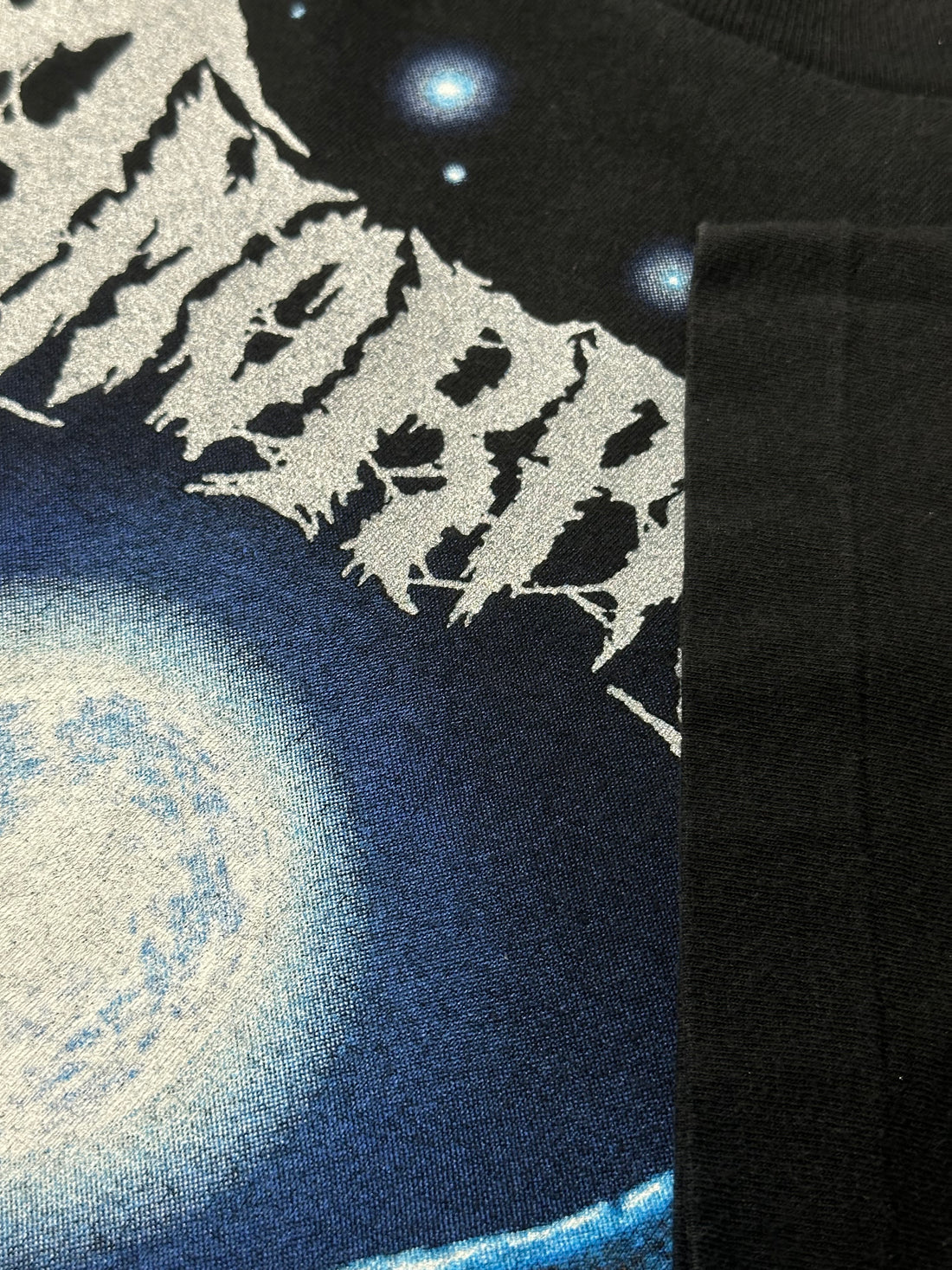 ヴィンテージ 1994 アモルフィス ブラック ウィンター デイ Tシャツ