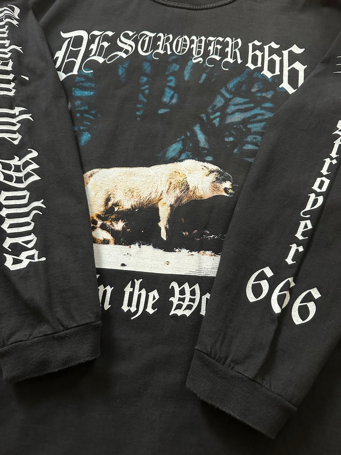 Vintage 1997 Destroyer Unchain The Wolves Longsleeve
