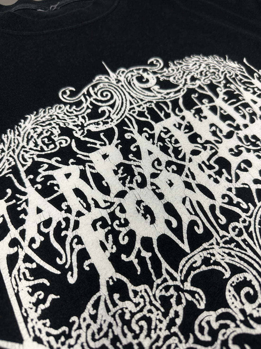 1990年代のヴィンテージ カルパティアフォレストTシャツ