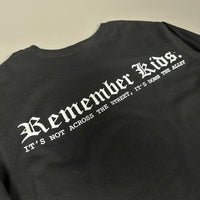 輝く2010年代の自己破壊ロングスリーブ