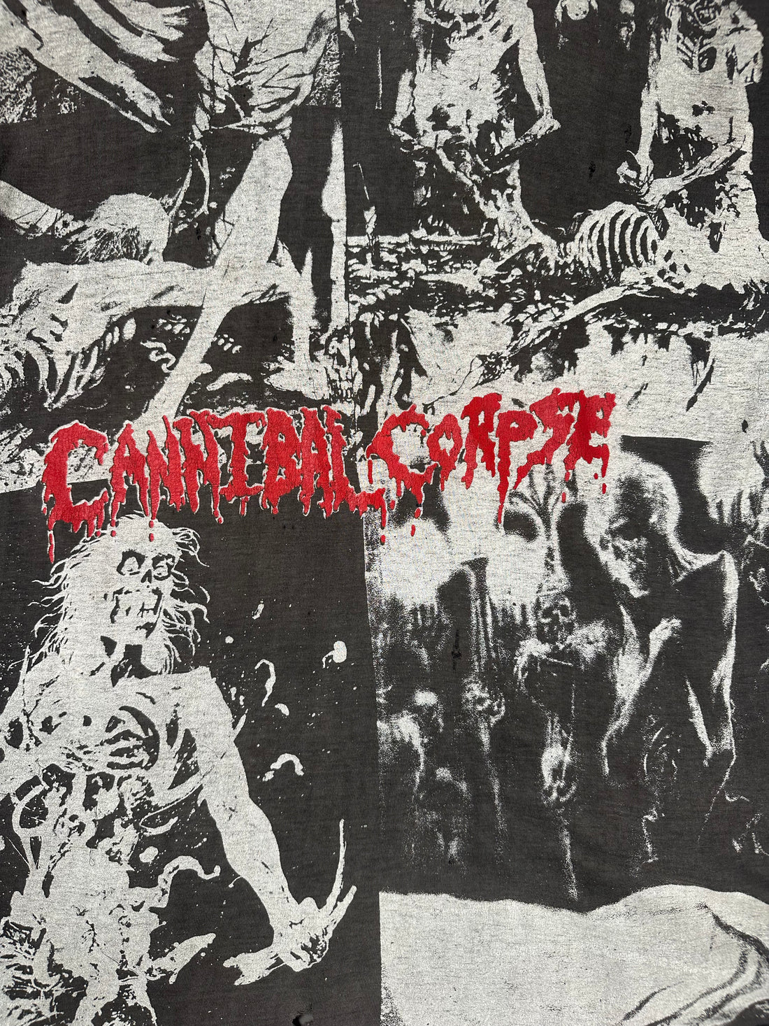 1993年ヴィンテージ カンニバル・コープス オールオーバープリントTシャツ