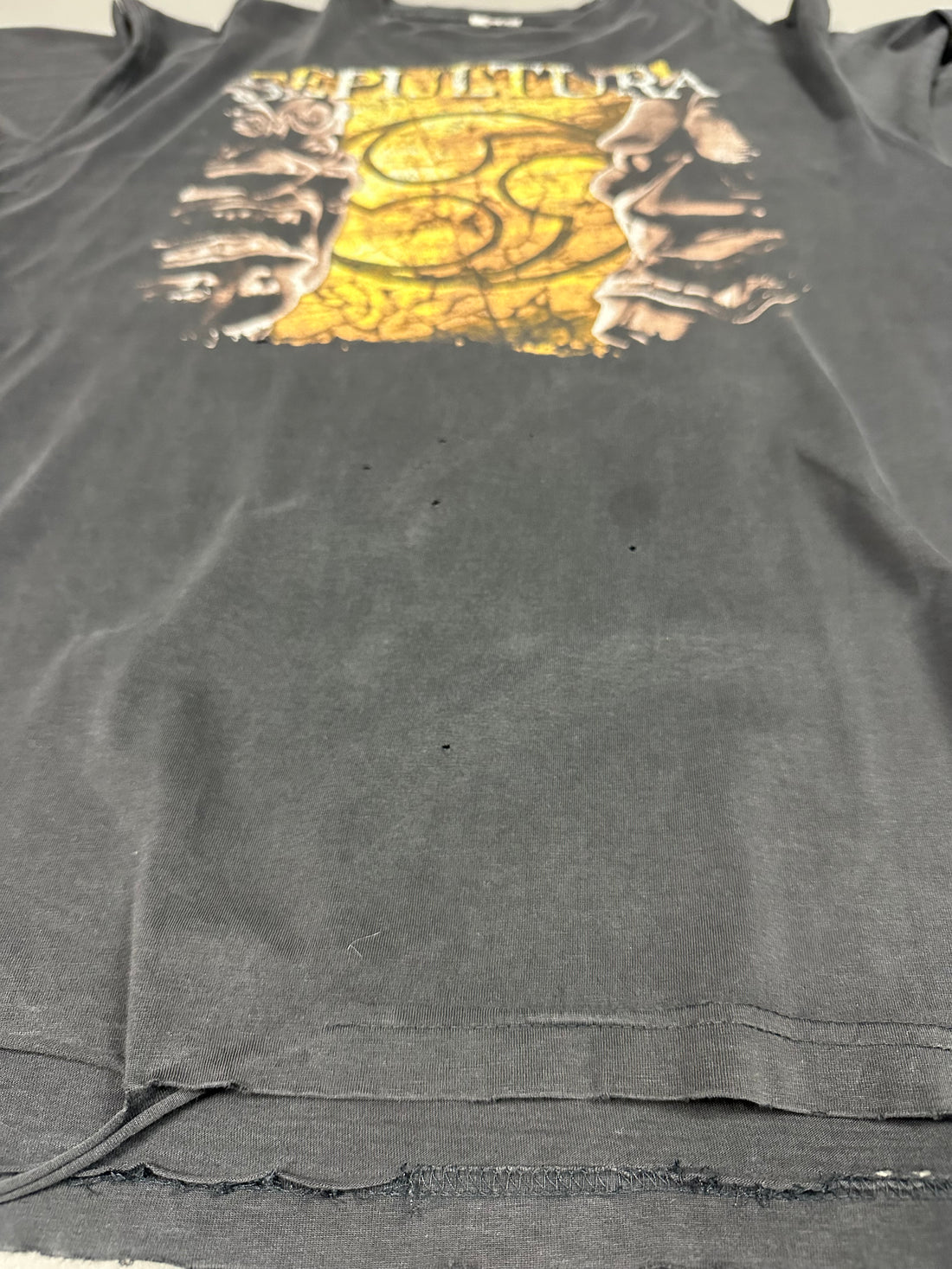 セパルトゥラ 1998 アゲインスト・ヨーロッパ ヴィンテージ ロングスリーブ