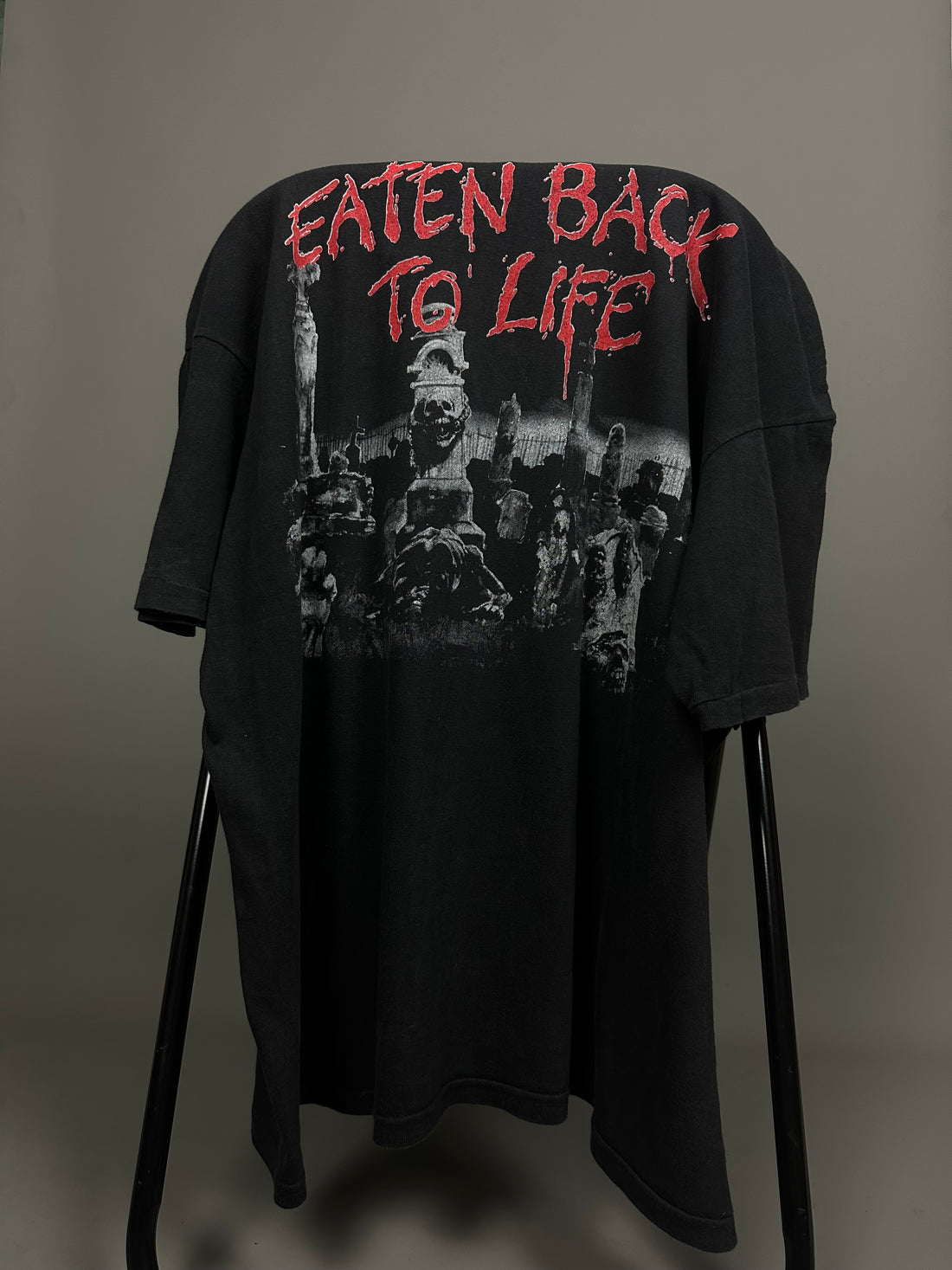 1992年ヴィンテージ カンニバル・コープス イートン バック・トゥ・ライフ Tシャツ