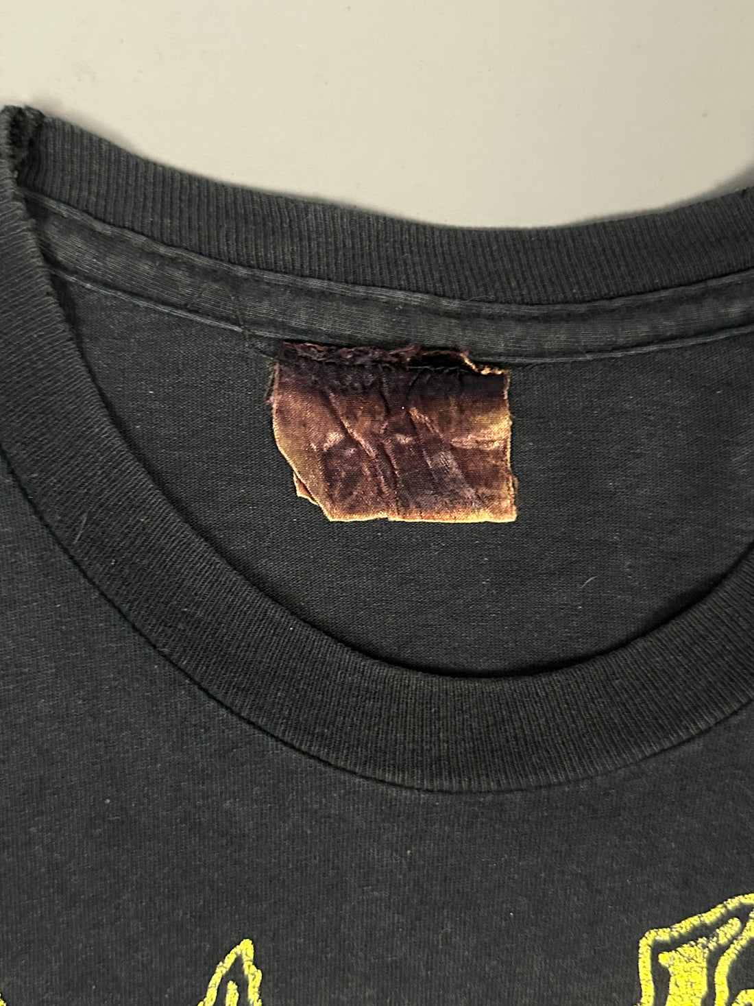 1990年ヴィンテージ エントゥームド レフト ハンド パス Tシャツ