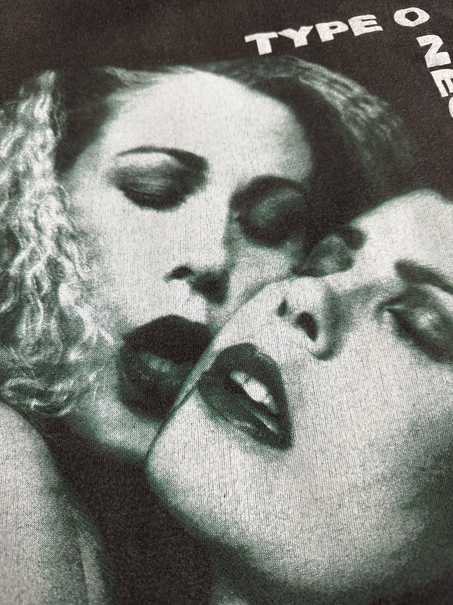 ヴィンテージ 1993 タイプ O ネガティブ ブラッディ キッス Tシャツ