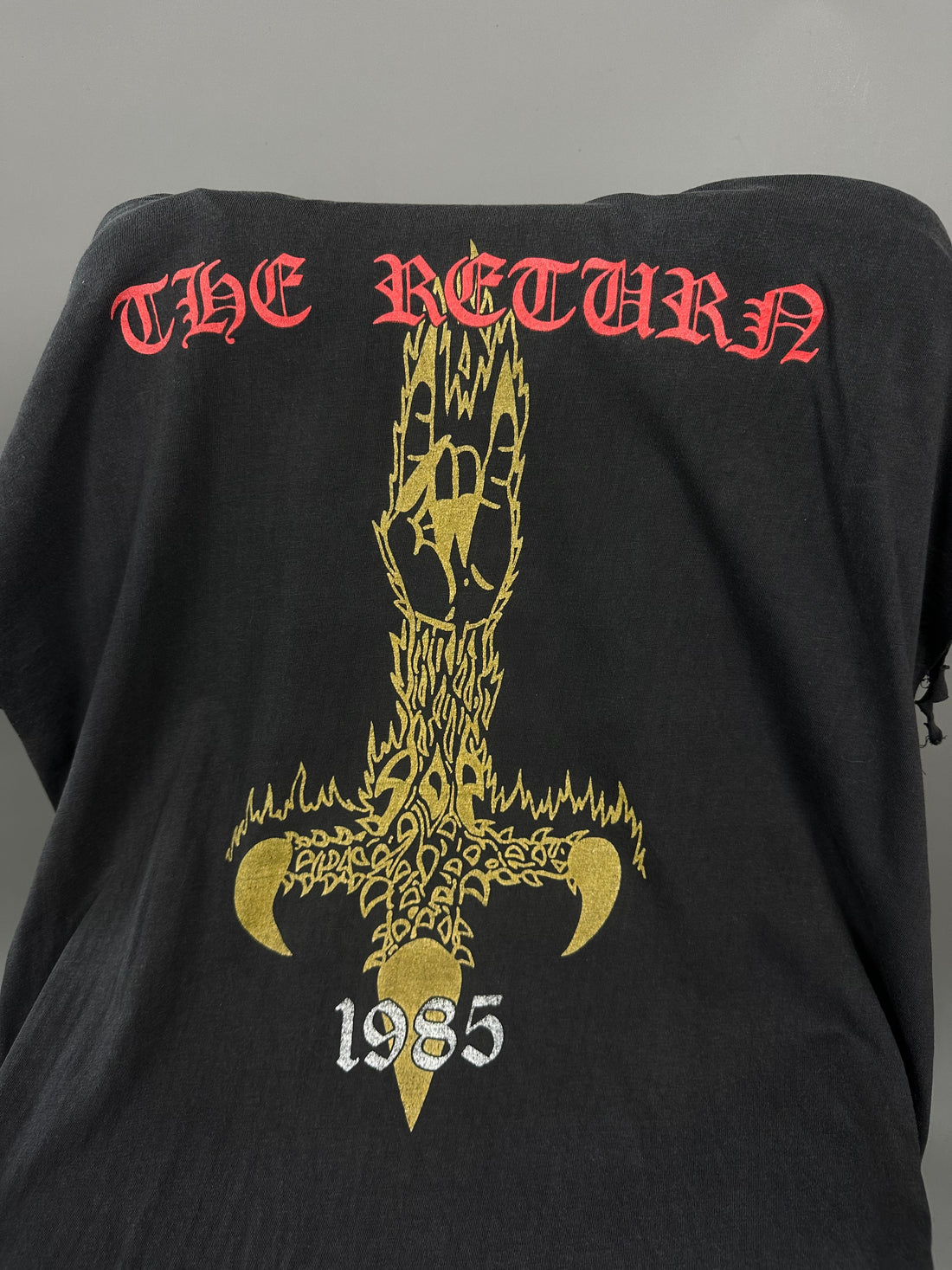 1990年ヴィンテージ バソリー ザ・リターン ノースリーブTシャツ