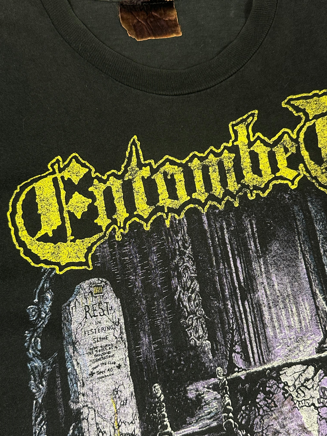 1990年ヴィンテージ エントゥームド レフト ハンド パス Tシャツ