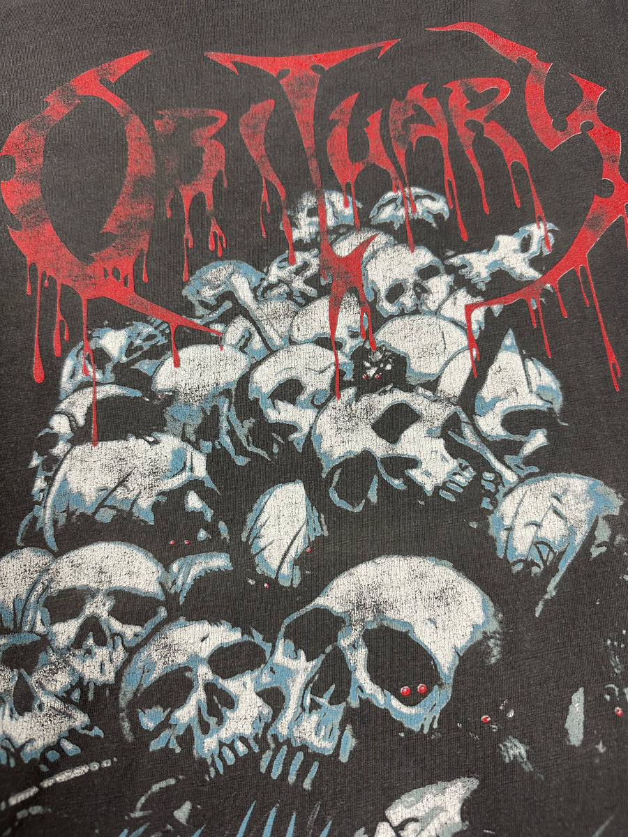 1991年 死亡記事 頭蓋骨の山 ヴィンテージTシャツ