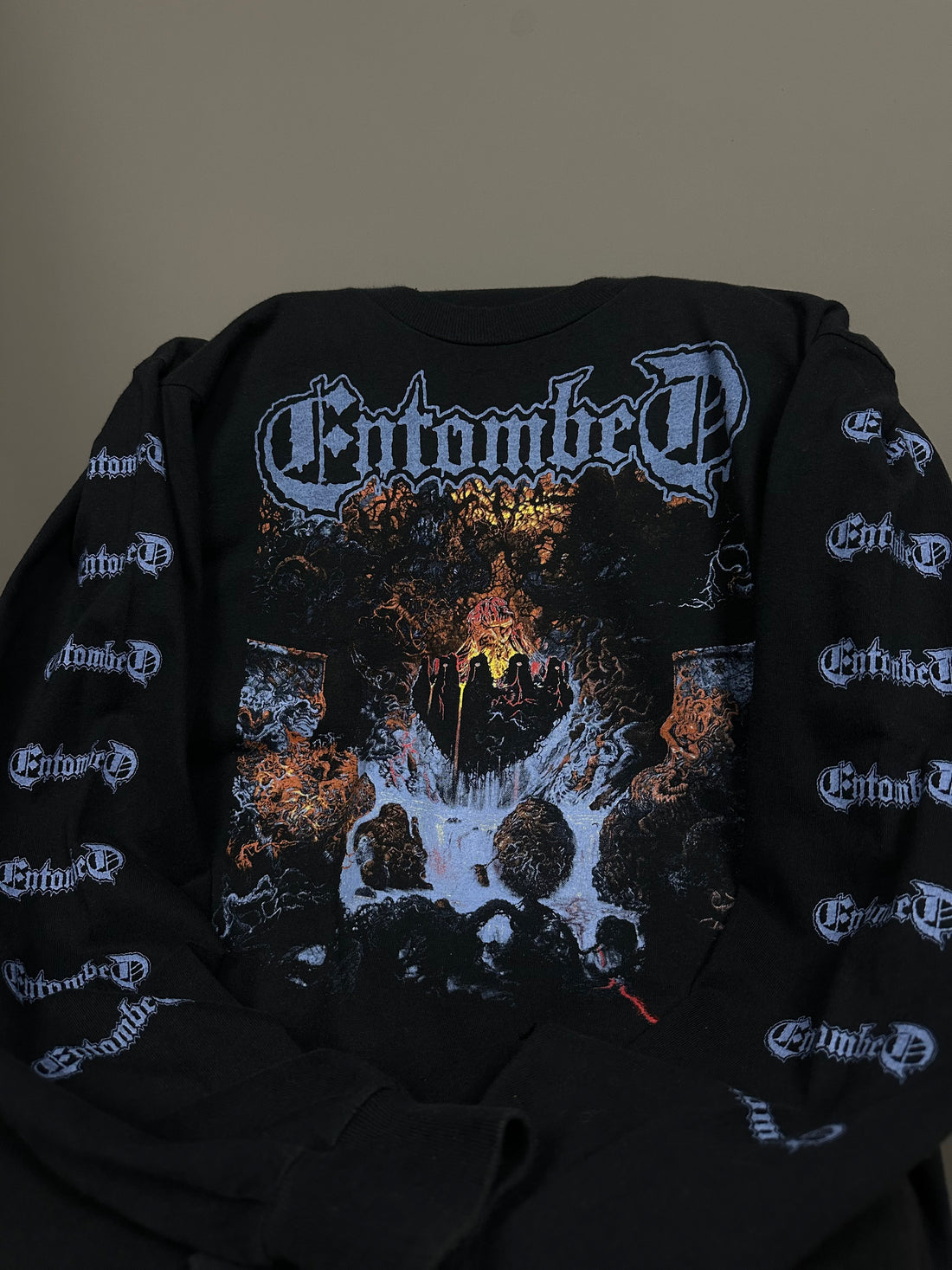 ヴィンテージ 1991 エントゥームド クランデスティン ロングスリーブ