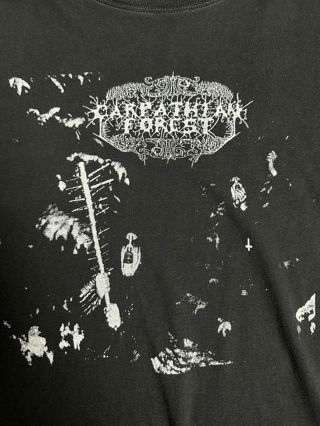 1990年代のヴィンテージ カルパティアフォレスト ブラックメタルTシャツ