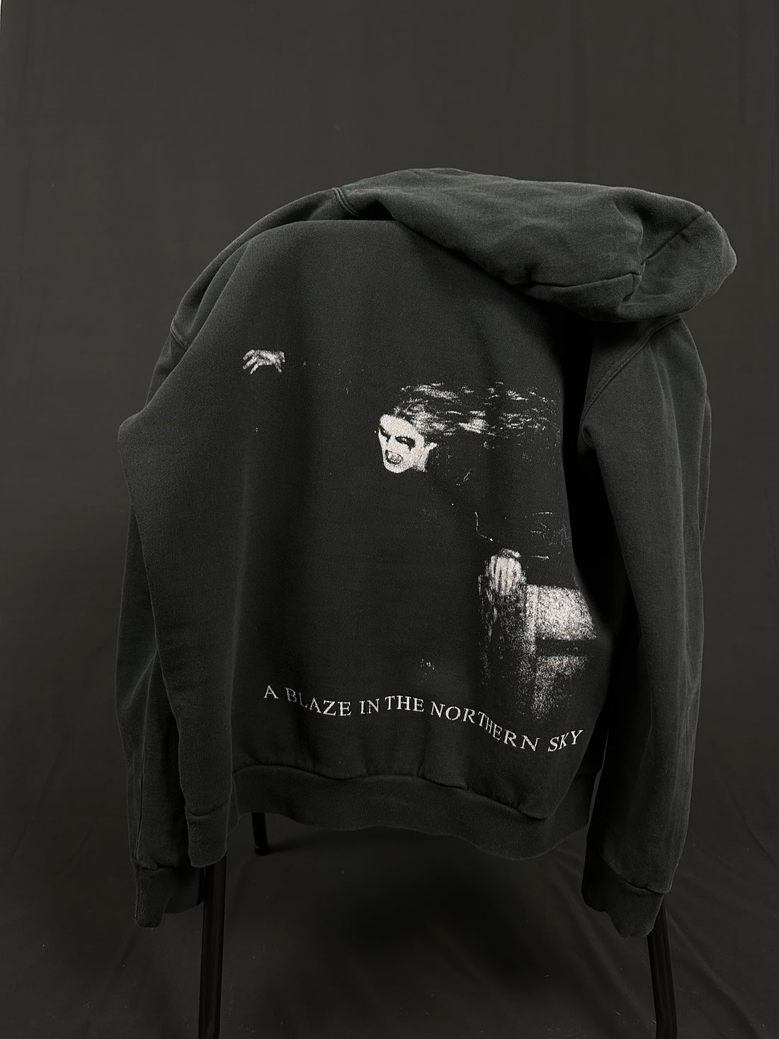 1999年製 ダークスローン ブレイズ・イン・ザ・ノーザン・スカイ ヴィンテージ スウェットシャツ