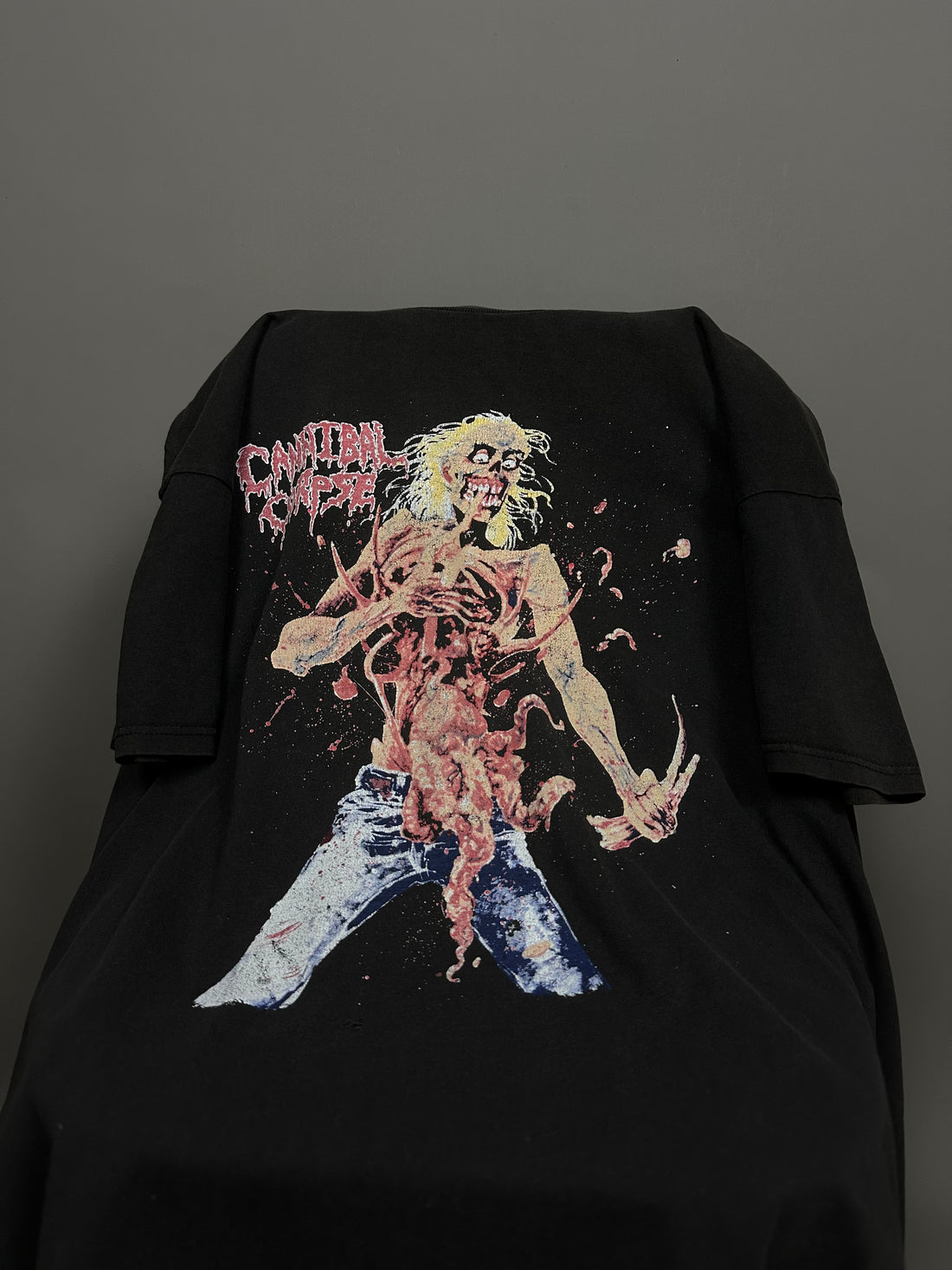 1997年ヴィンテージ カンニバル・コープス イートン バック・トゥ・ライフ Tシャツ