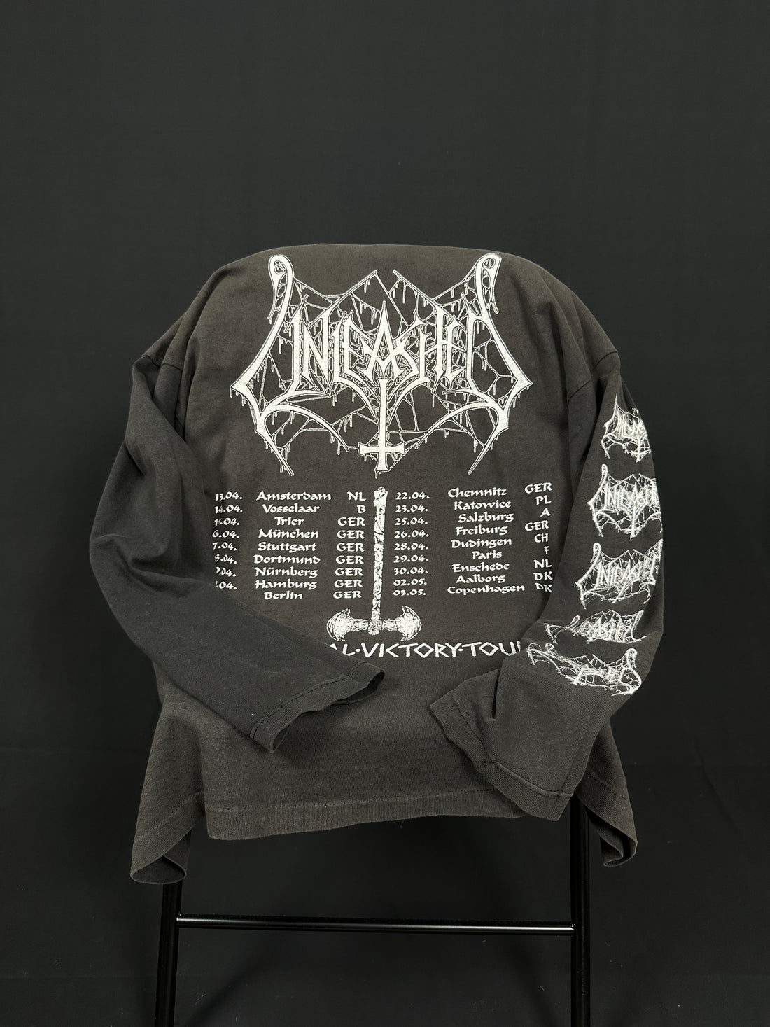 ヴィンテージ 1995 アンリーシュド ビクトリー ロングスリーブ