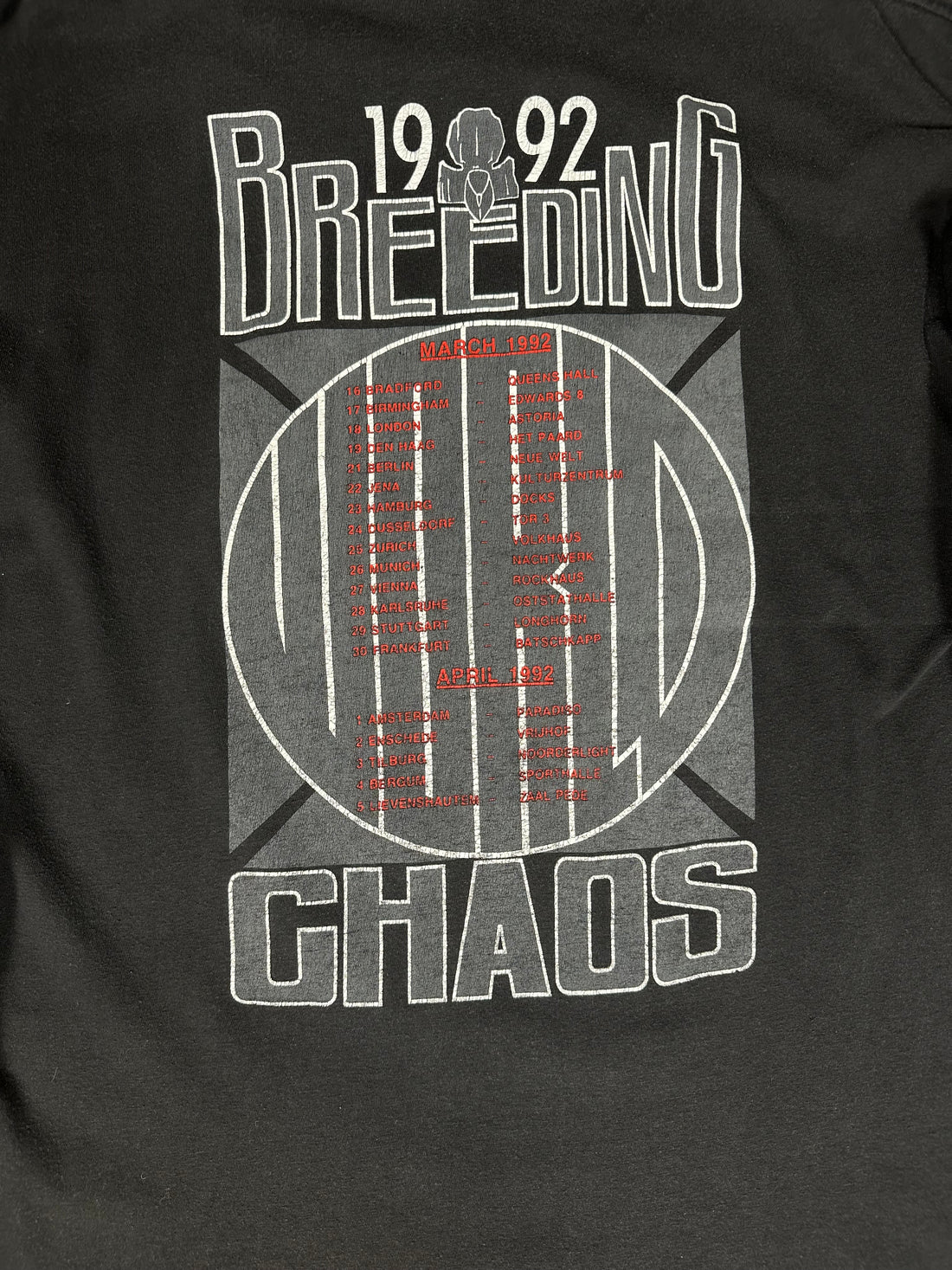 ヴィンテージ 1992 エントゥームド ブリーディング カオス ロングスリーブ